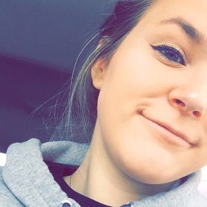 Meet your Posher, Jenna